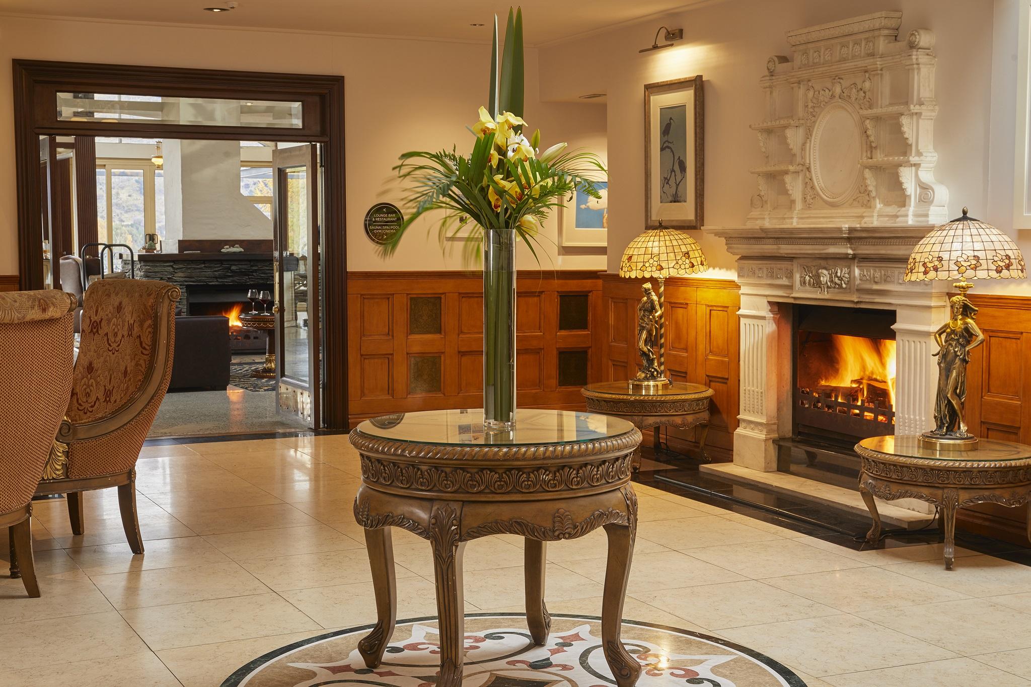 Nugget Point Hotel Queenstown Extérieur photo